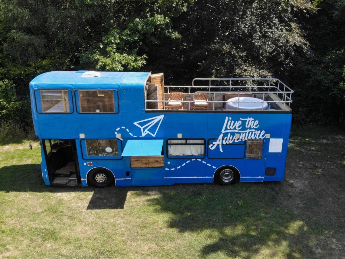 Delightful 2 Bed Double Decker Bus With Hot Tub Hotel Uckfield Luaran gambar