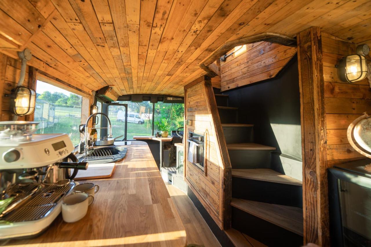 Delightful 2 Bed Double Decker Bus With Hot Tub Hotel Uckfield Luaran gambar